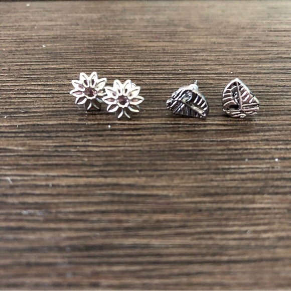 Spring sliver metal stud earrings 4 pair - Picture 3 of 4